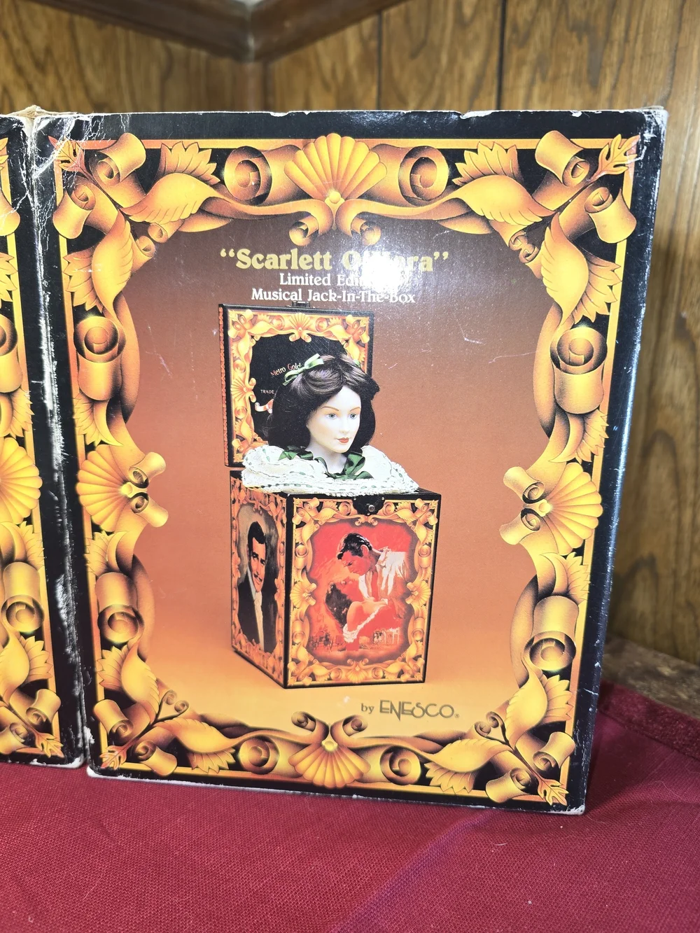 Enesco Scarlett O'Hara and Rhett Butler Musical Jack-in-the-Box Set W/COA
